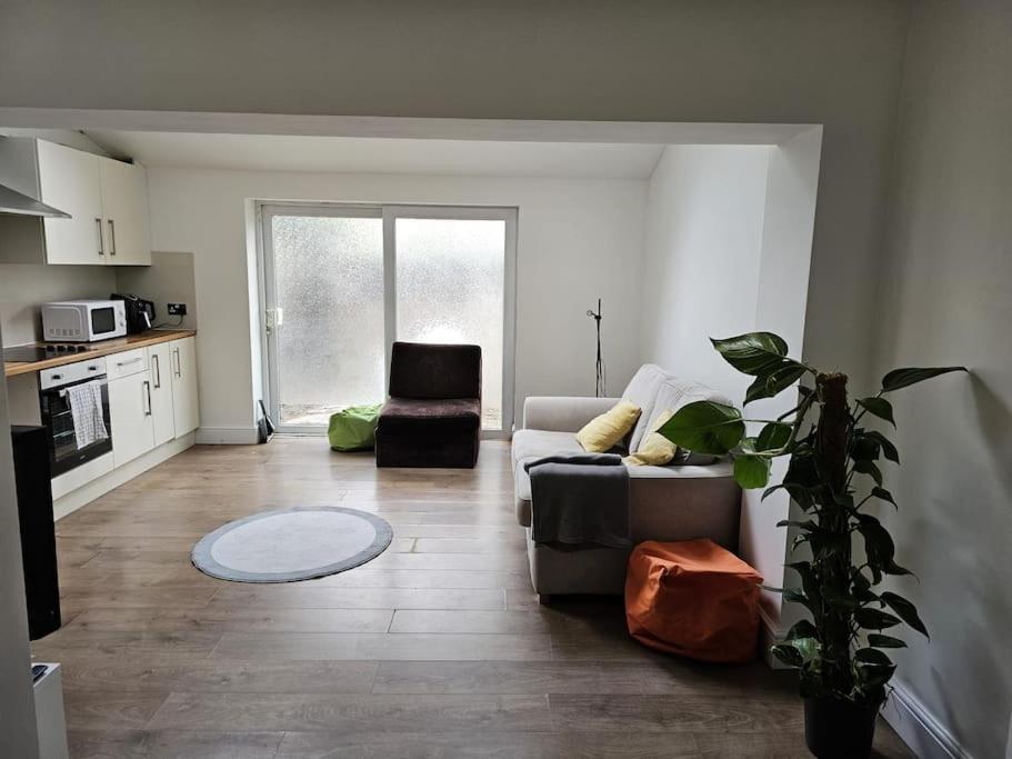 Beautiful Garden Flat Near Central Londra Dış mekan fotoğraf