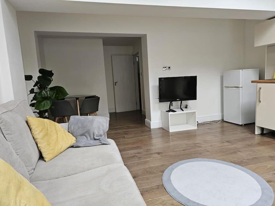 Beautiful Garden Flat Near Central Londra Dış mekan fotoğraf