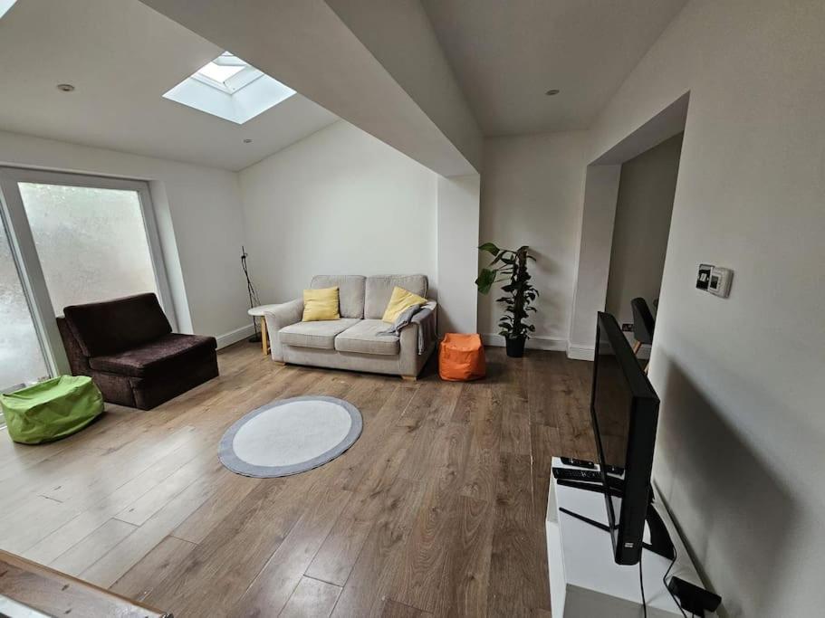 Beautiful Garden Flat Near Central Londra Dış mekan fotoğraf
