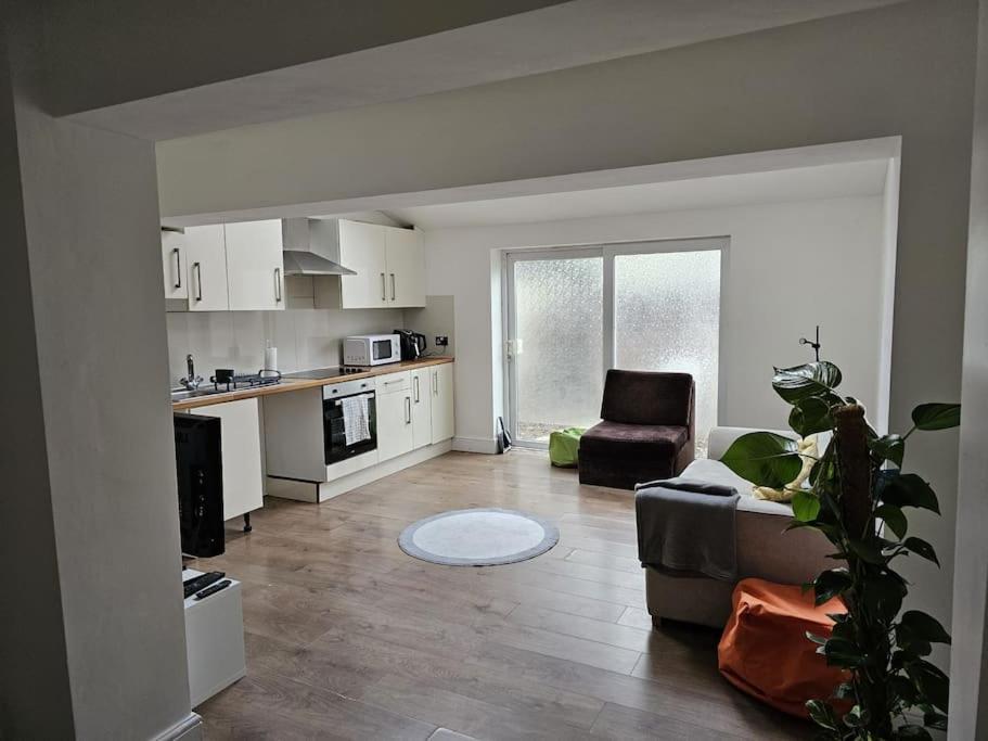 Beautiful Garden Flat Near Central Londra Dış mekan fotoğraf